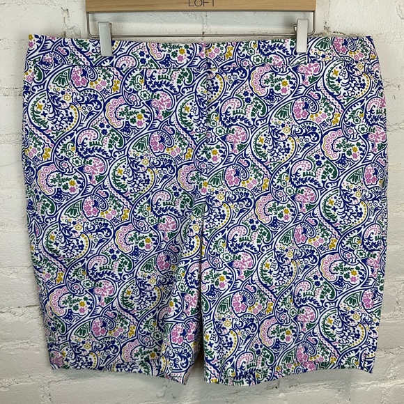 Boden Pants - Boden Richmond Paisley Bermuda Shorts Women’s Size 18